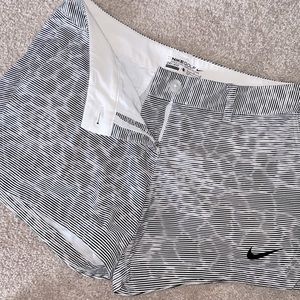 NIKE GOLF Women’s Dry Fit Shorts